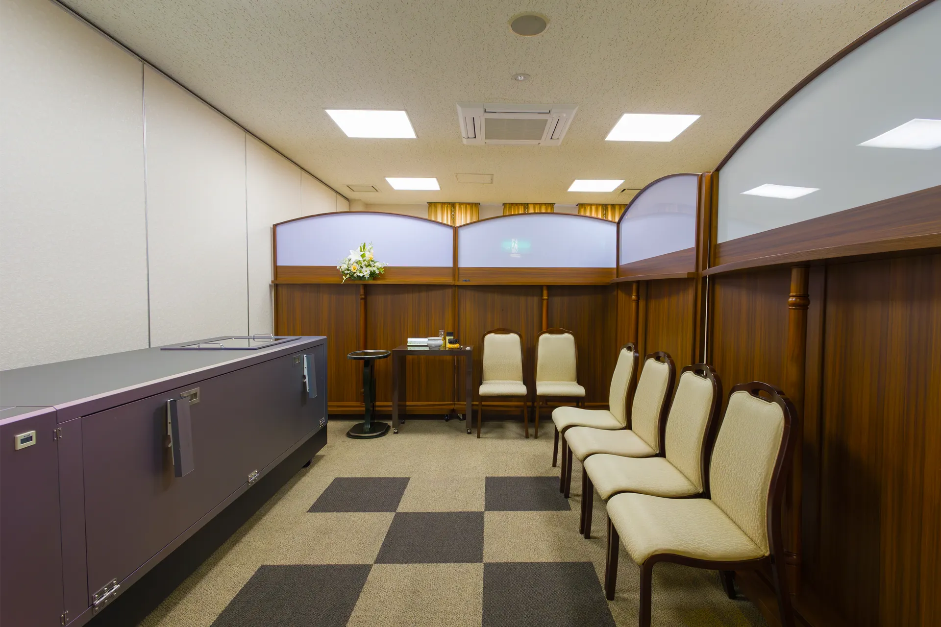 深谷本社第一式場：お清め室